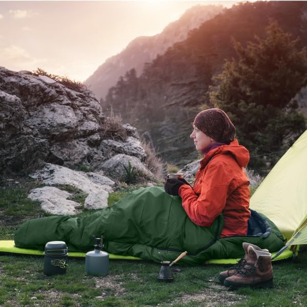 Mummy Sleeping Bag - Adult Cold Weather Sleeping Bag Rated to 25°F - Waterproof with Drawstring Hood - Camping Equipment by Wakeman Outdoors