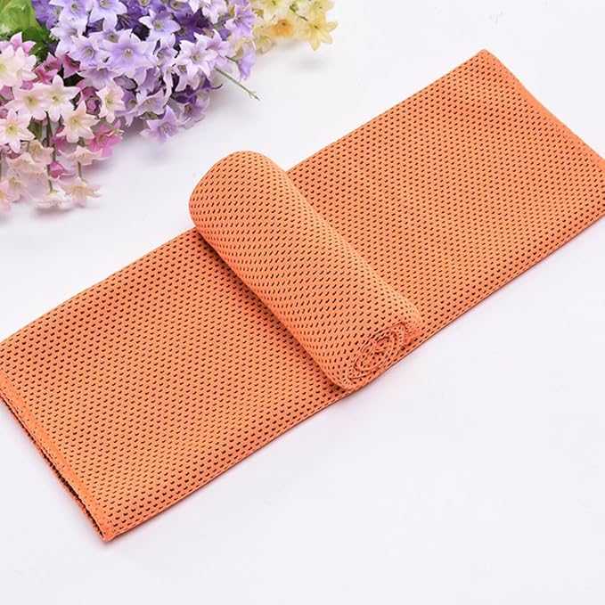 1 Pack Sports Towel with Silicone Storage Bag and Carabiner Clip,Microfiber Cooling Towel,Soft Breathable Chilly Towel for for Gym, Yoga, Workout, Golf, Sport, Camping, Travel & More
