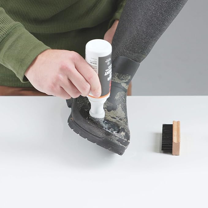 Gear AID Revivex Durable Water Repellent (DWR) Spray for Waterproofing, Restoring Performance on Nylon Jackets, Gore-TEX, Paddle, Snow and Camping Gear