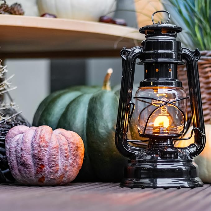 Outdoor Kerosene Fuel Lantern, German Made Weather Resistant Baby Special 276 Galvanized Hurricane Lamp for Camping or Patio, 10 Inches, Black