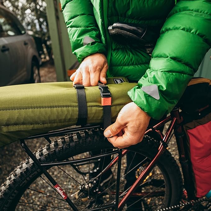 GEAR AID Utility Straps with Side-Release Buckle, Secure and Compress Camping, Biking, Hunting, Boating Gear, Multiple Sizes 3/4" x 40"