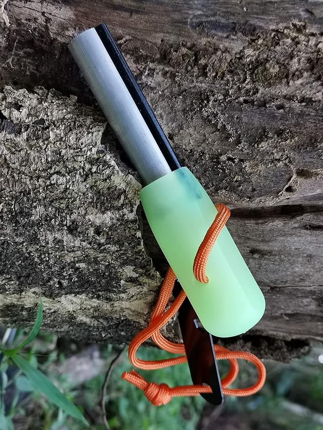 Fostar Outdoors Emergency Fire Starter,Magnesium Mg Rod Integrate with Ferro Rod, Paracord and Multi –Function Scraper Striker, Great for Bushcraft, Camping, Hiking, Hunting