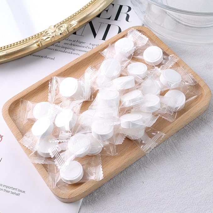 LOVEINUSA Compressed Towel Tablets, 100PCS Camping Towel Compressed Towels Portable Washcloths for Travel Home and Outdoor Sports